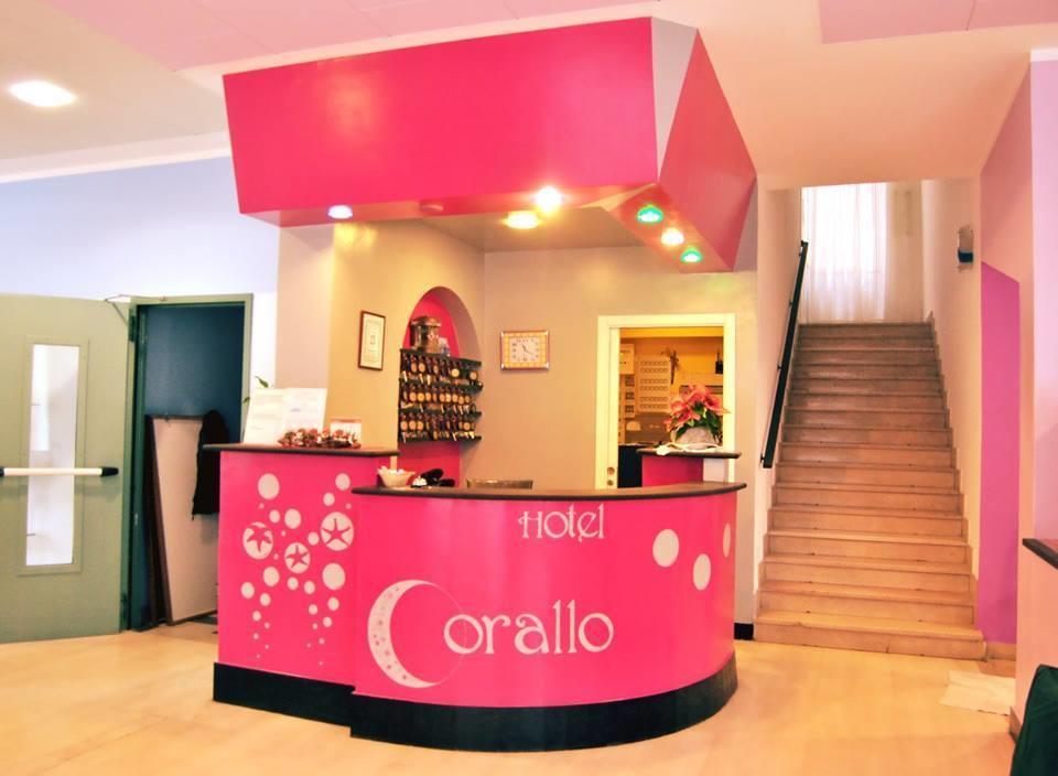 Hotel Corallo ปิเอตราลิกูเร ภายนอก รูปภาพ